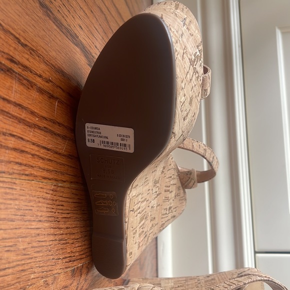 Schutz cork wedges. Size 8.5. Never been worn. No box. - Picture 3 of 7